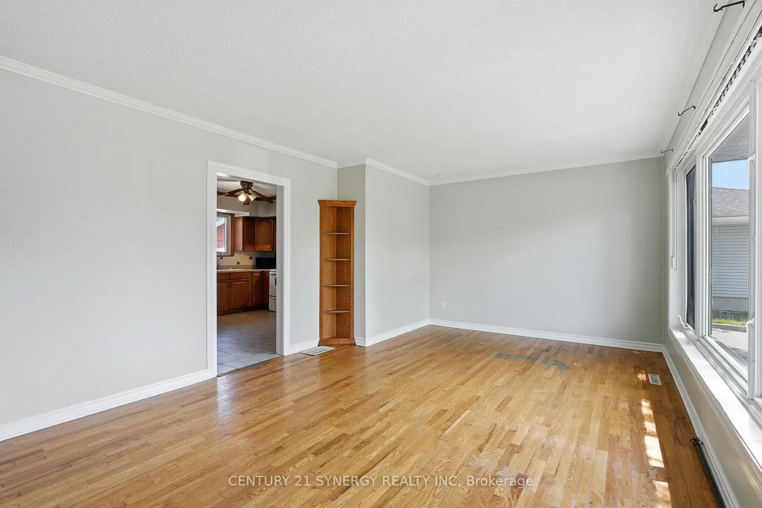 3941 Shirley Avenue photo 3