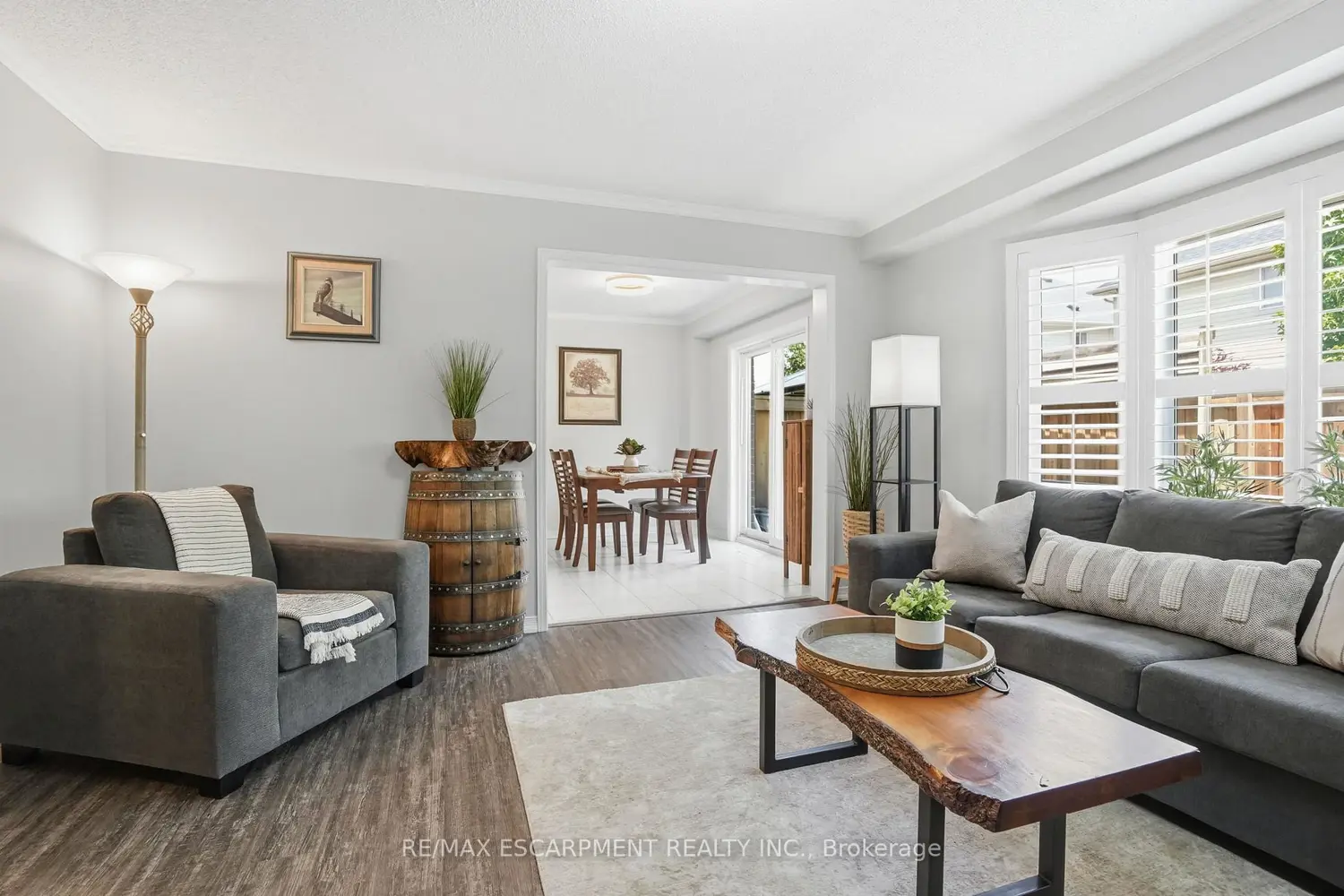 174 Fellowes Crescent photo 3