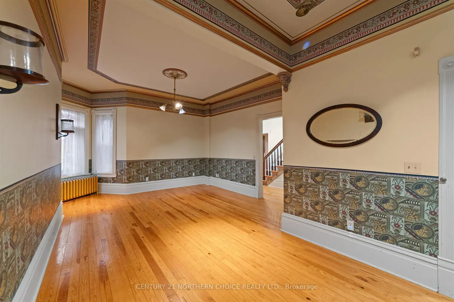 127 Fifth Avenue South photo 3