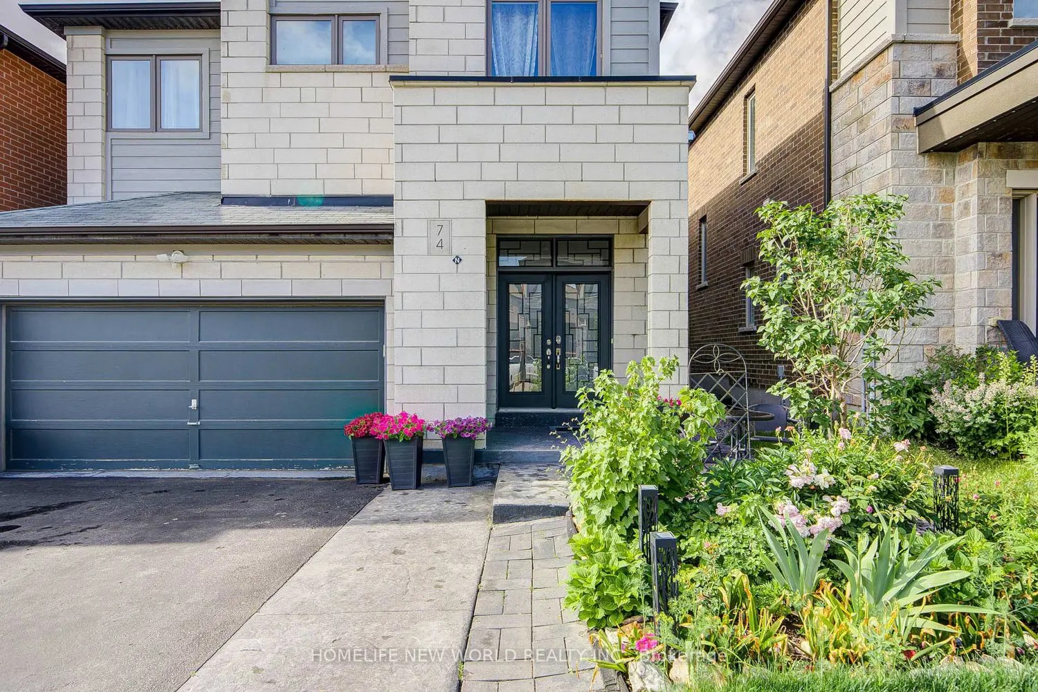 74 Tango Crescent photo 2