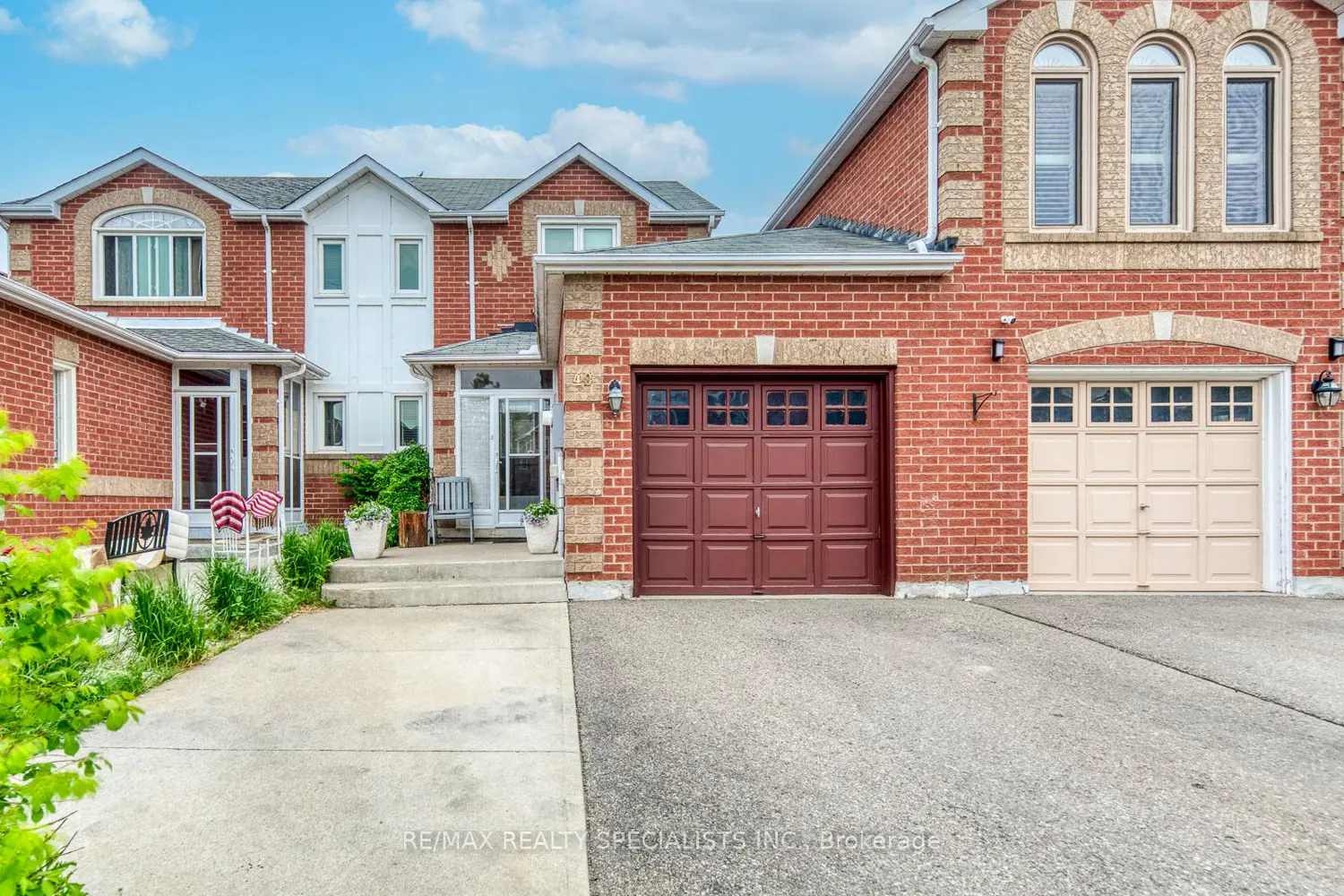 40 Mannel Crescent