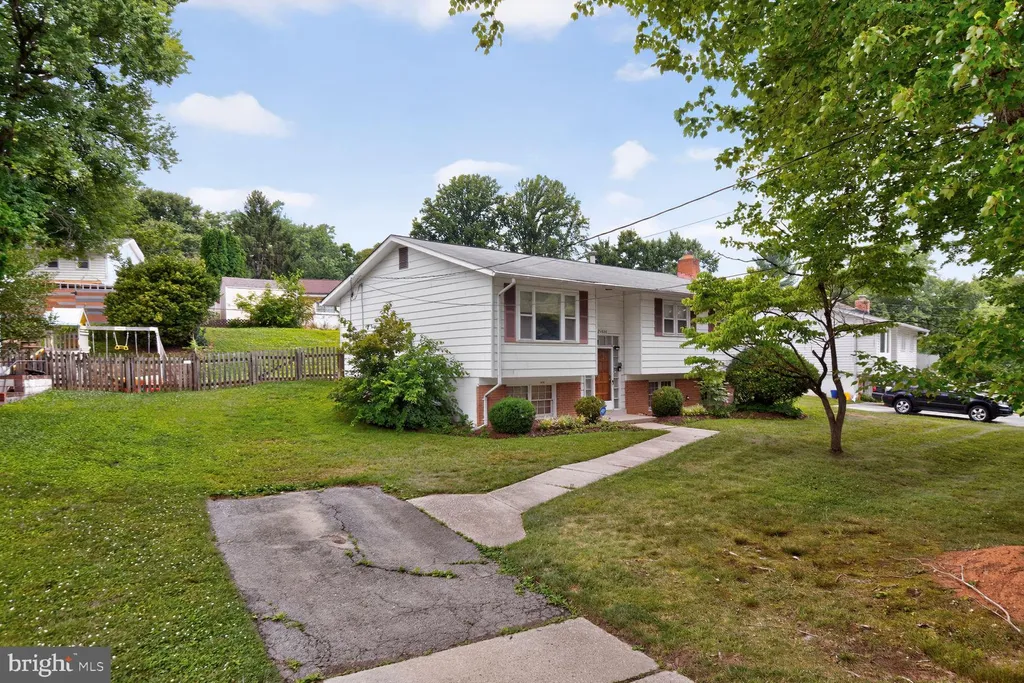 1326 Gresham Road, Silver Spring, MD 20904 photo 4