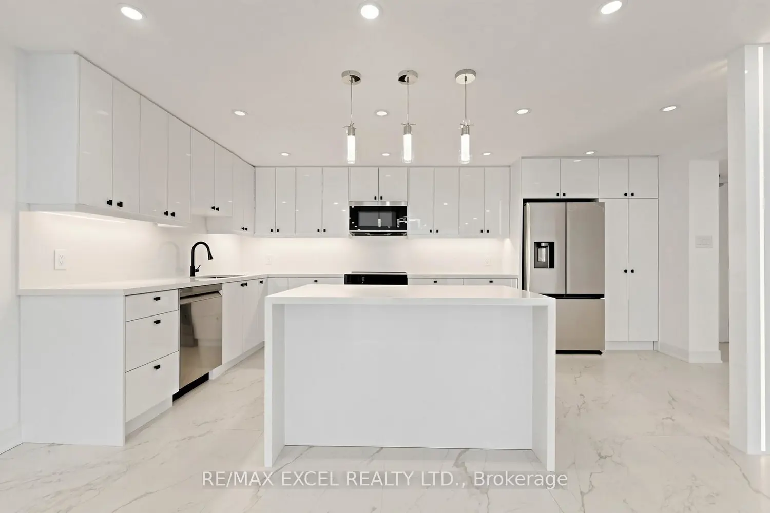 20 Baif Boulevard 306 photo 5