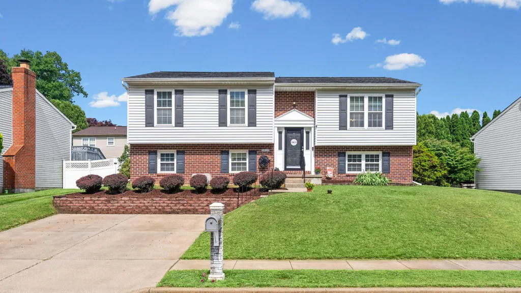 9518 Oakbranch Way, Baltimore, MD 21236 photo 2