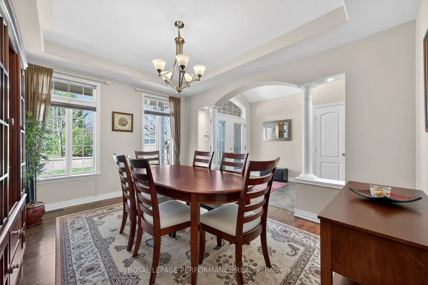 18 Hartsmere Drive photo 3