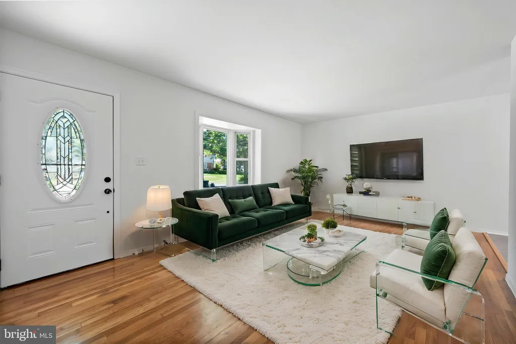 13118 Estelle Road, Silver Spring, MD 20906 photo 2