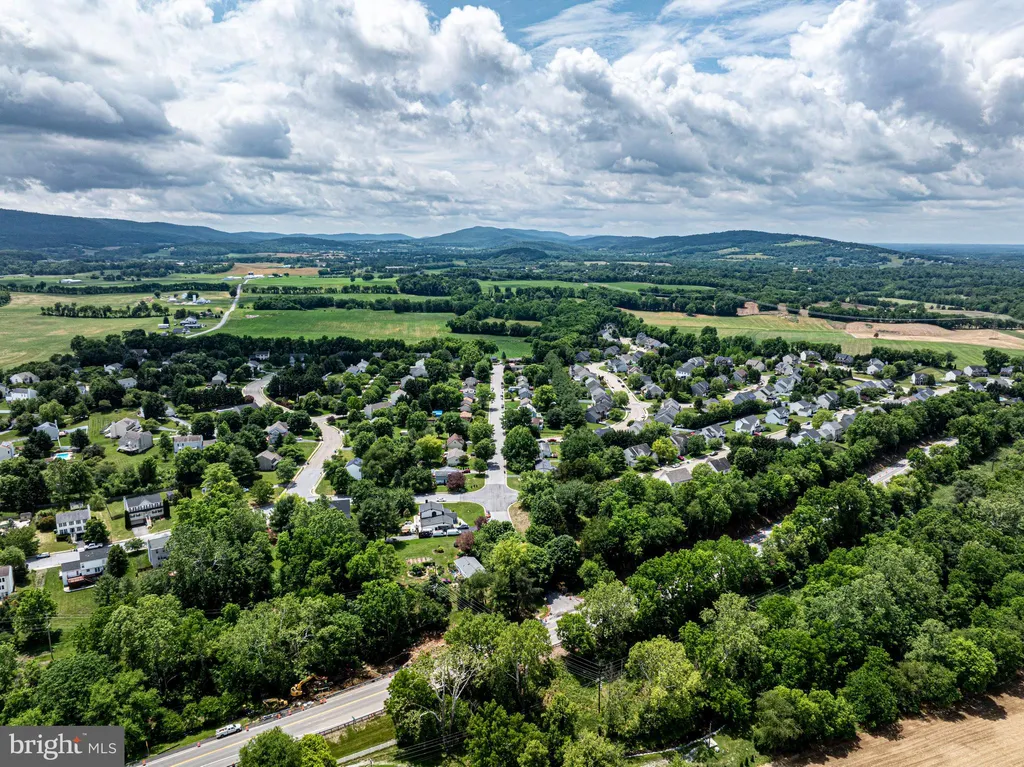 2 Redfern Place, Boonsboro, MD 21713