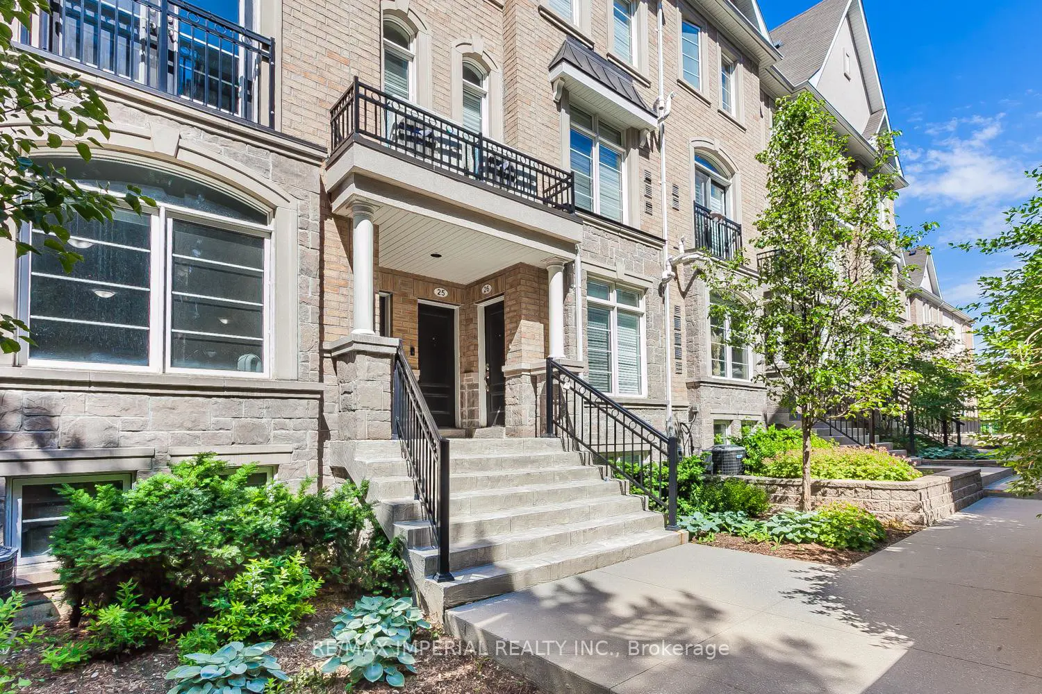 39 Drewry Avenue 22
