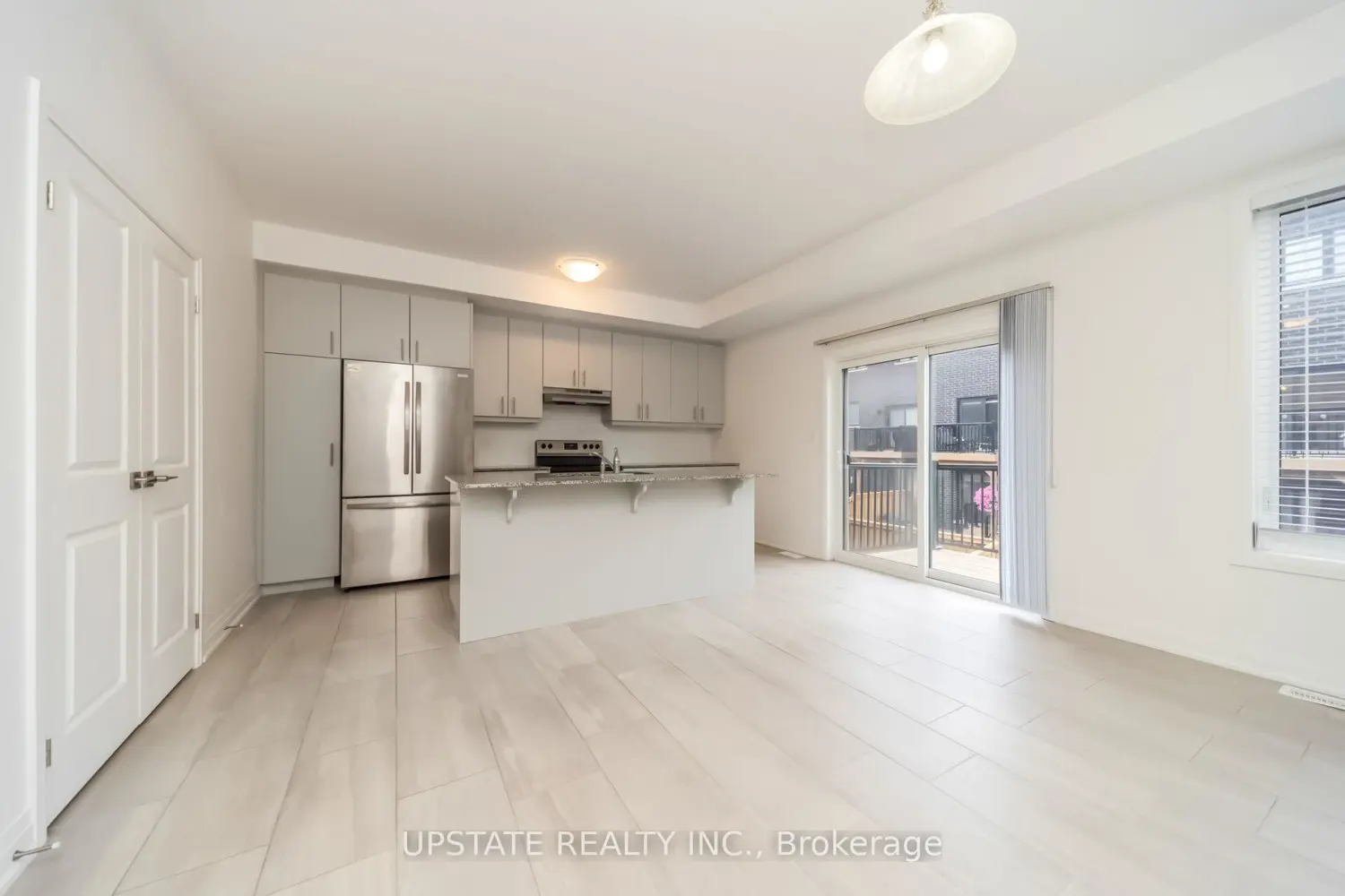 45 Humberstone Drive photo 5