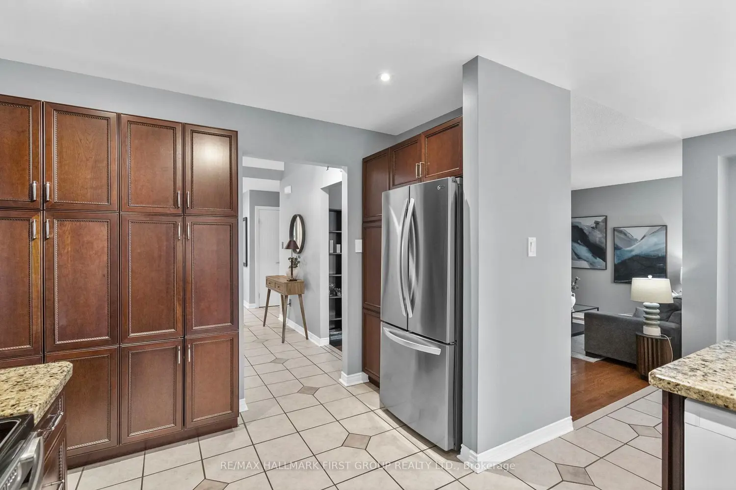 60 Spiers Crescent photo 3