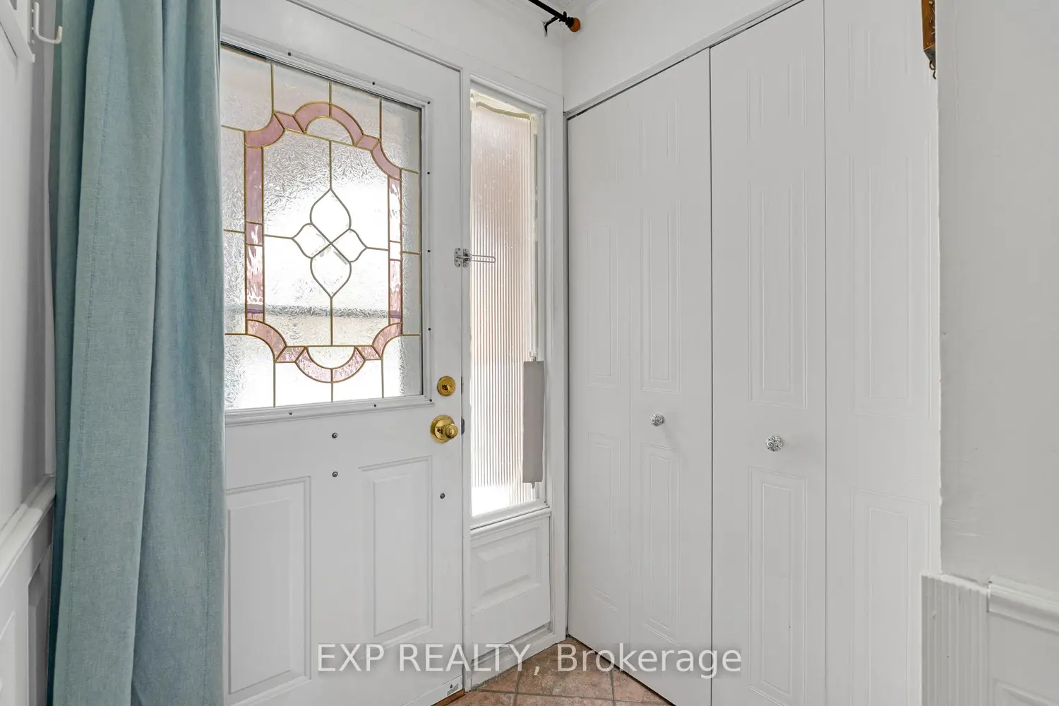 1180 Mississauga Valley Boulevard 4 photo 2