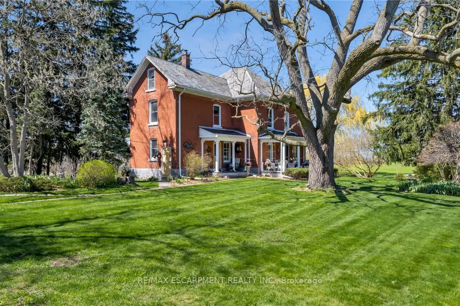 420 Ridge Road photo 2
