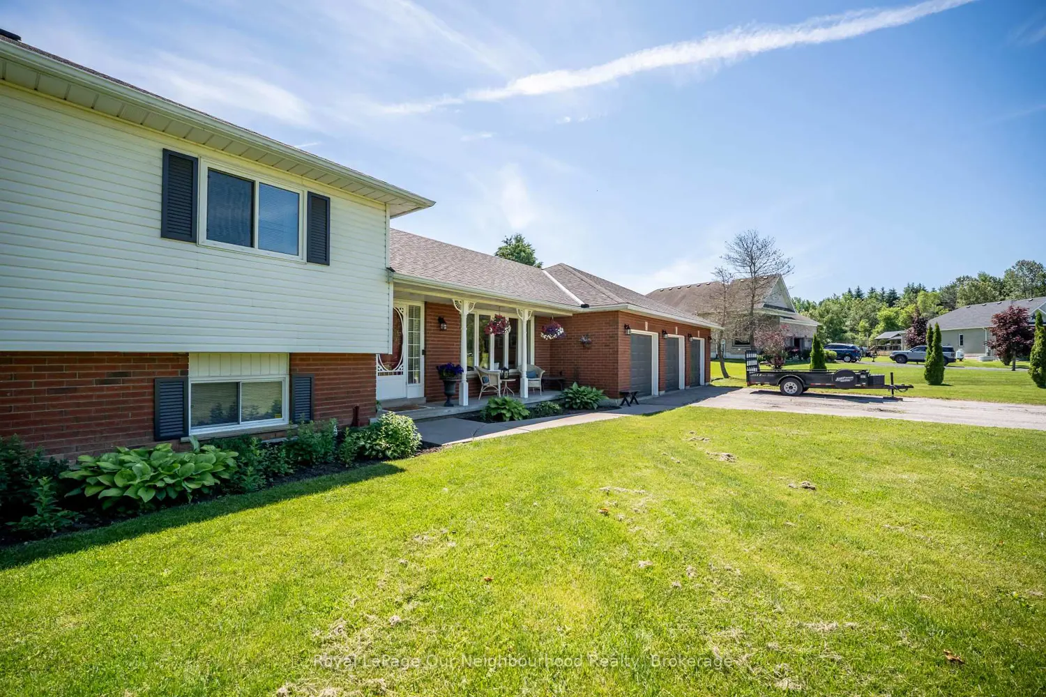 3839 Larose Crescent