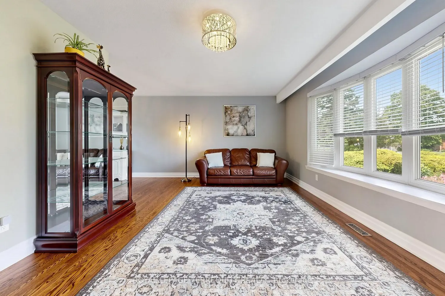 89 Dreyer Drive photo 4