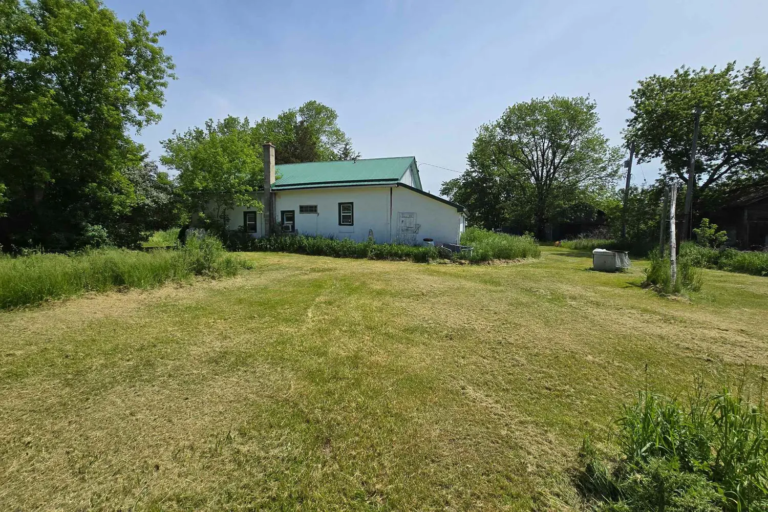 1054 Melrose Road photo 2