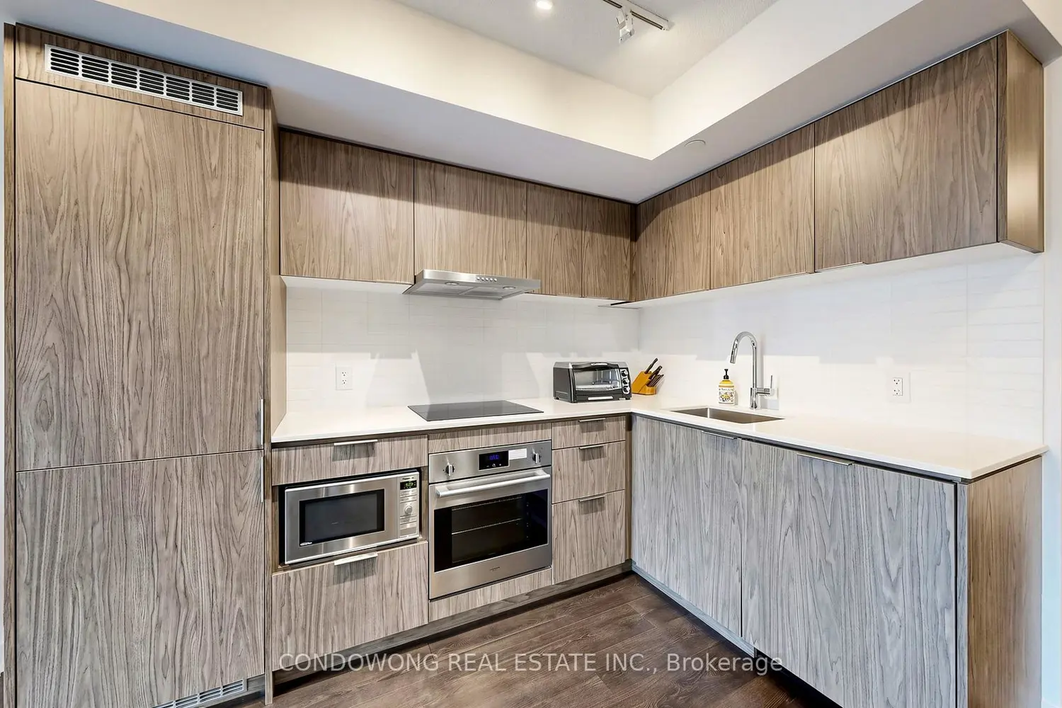 60 Shuter Street 616