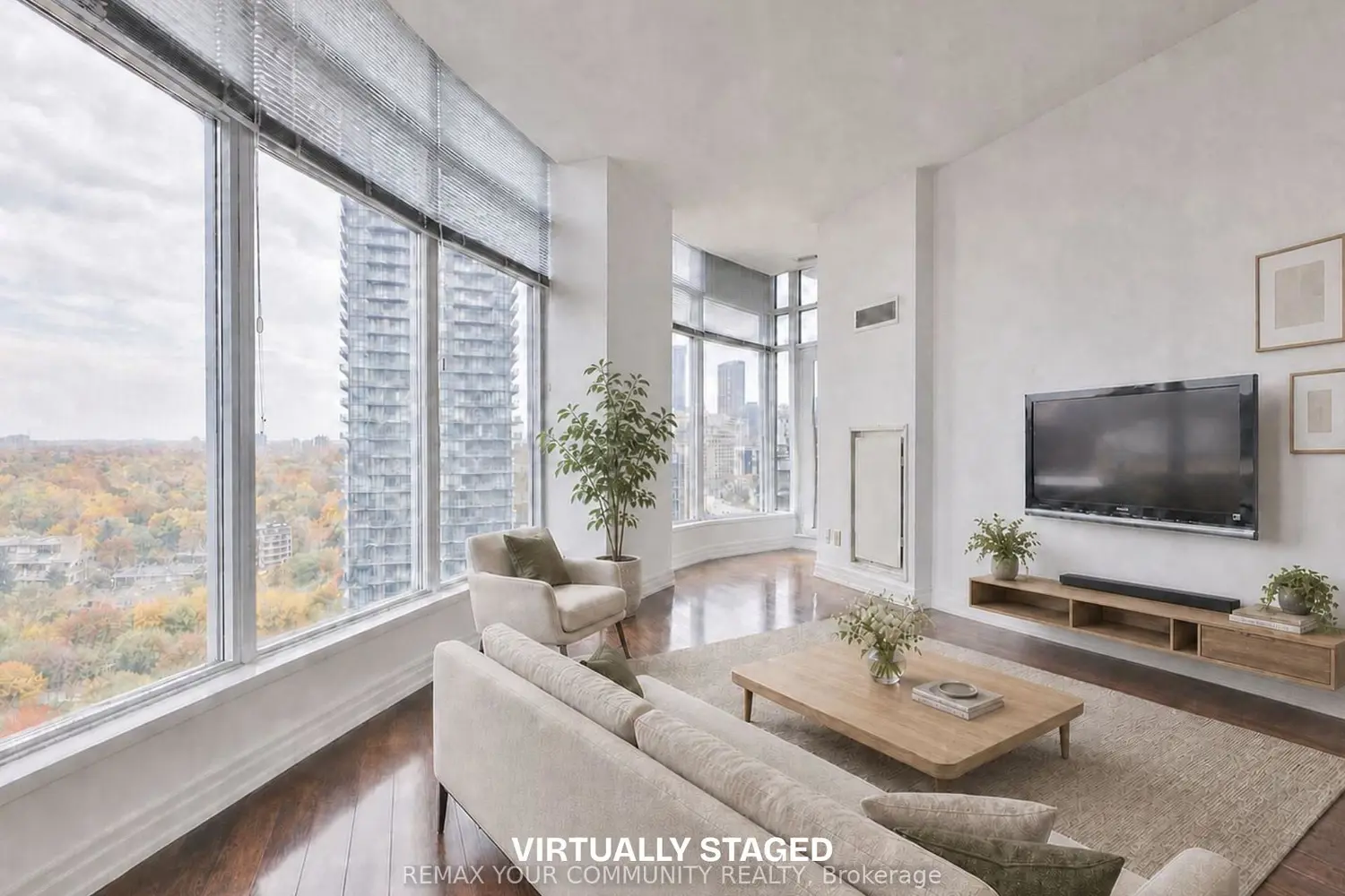 8 Scollard Street Ph 201