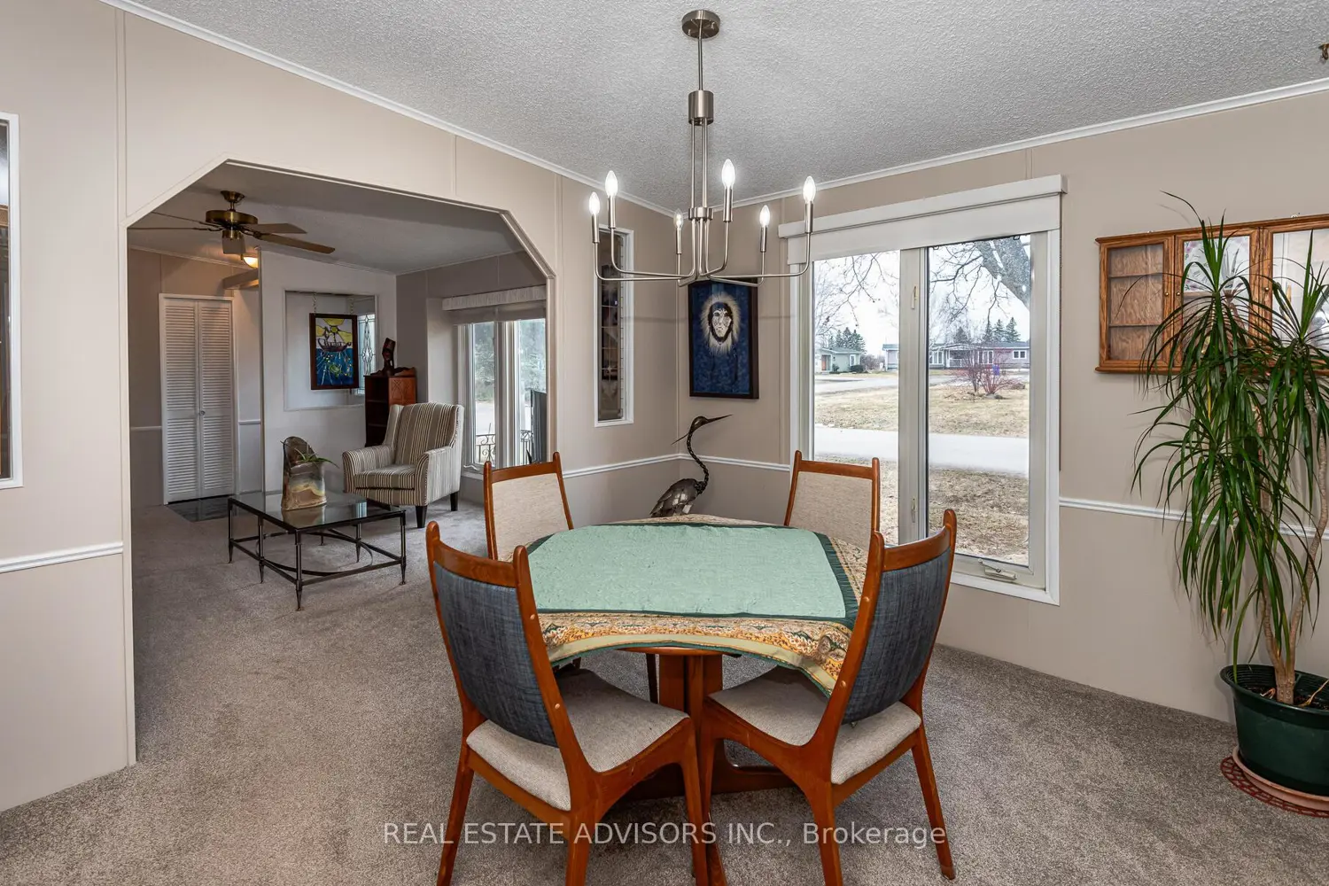 50 Juno Crescent photo 2