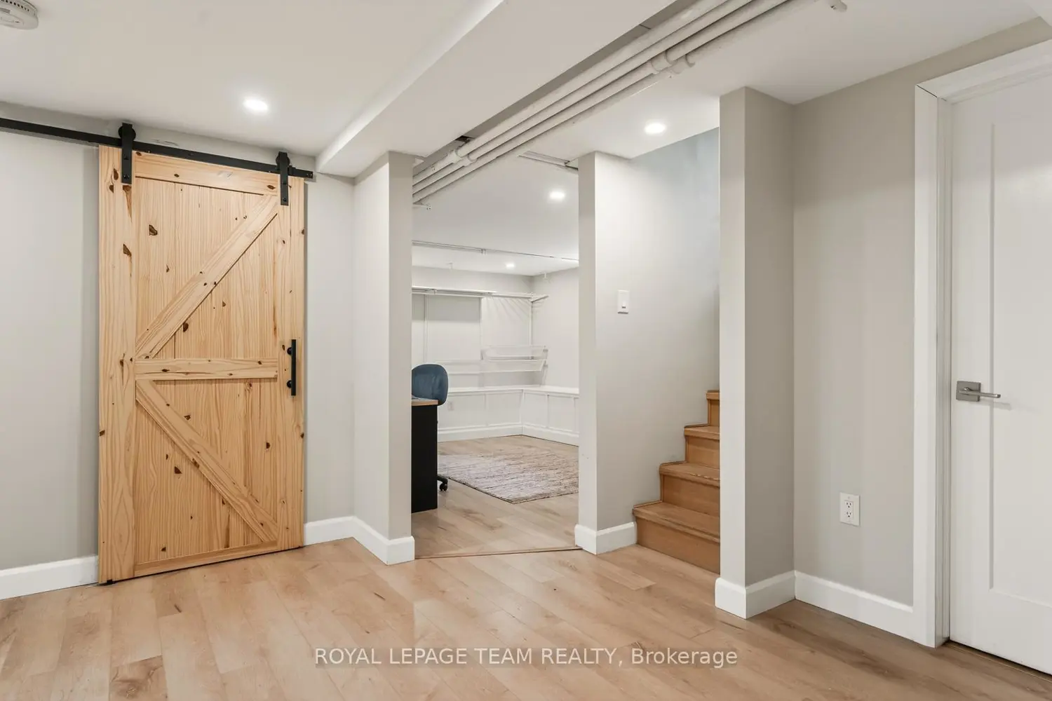 318 Clemow Avenue photo 4
