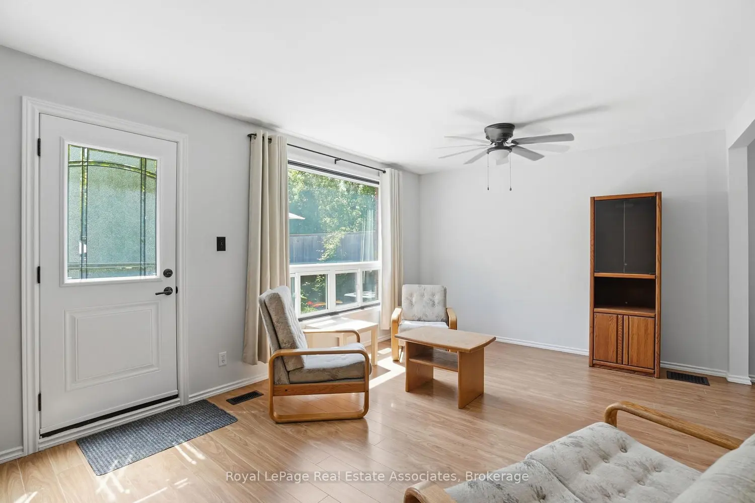 16D Bond Street D(4) photo 3