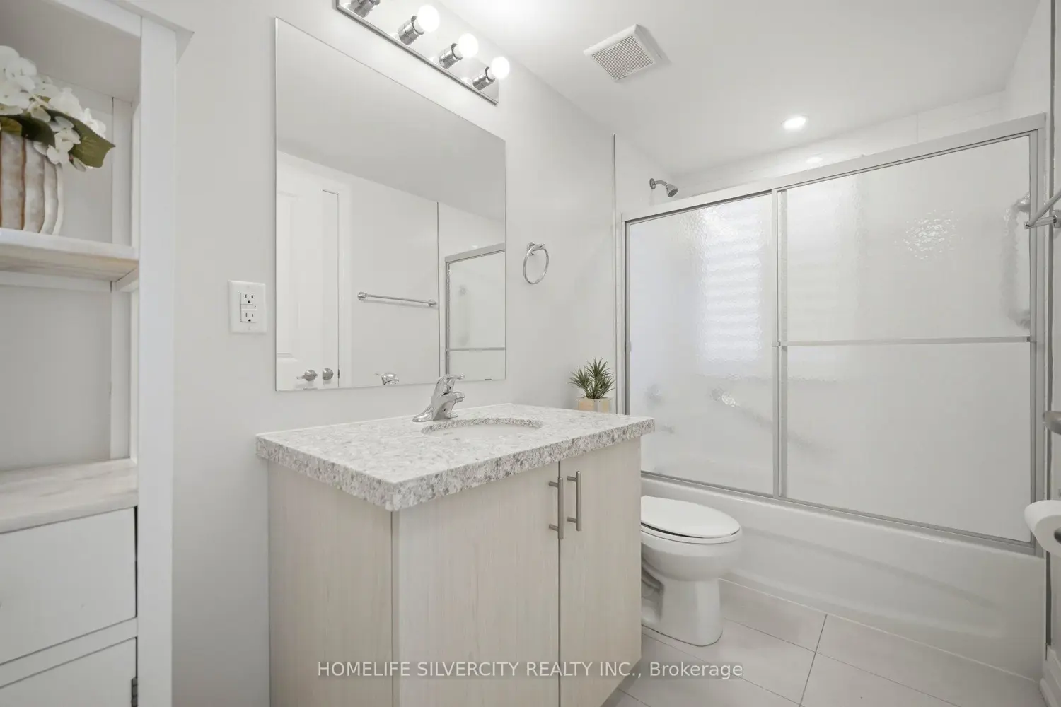 35 Somers Avenue 1 photo 2