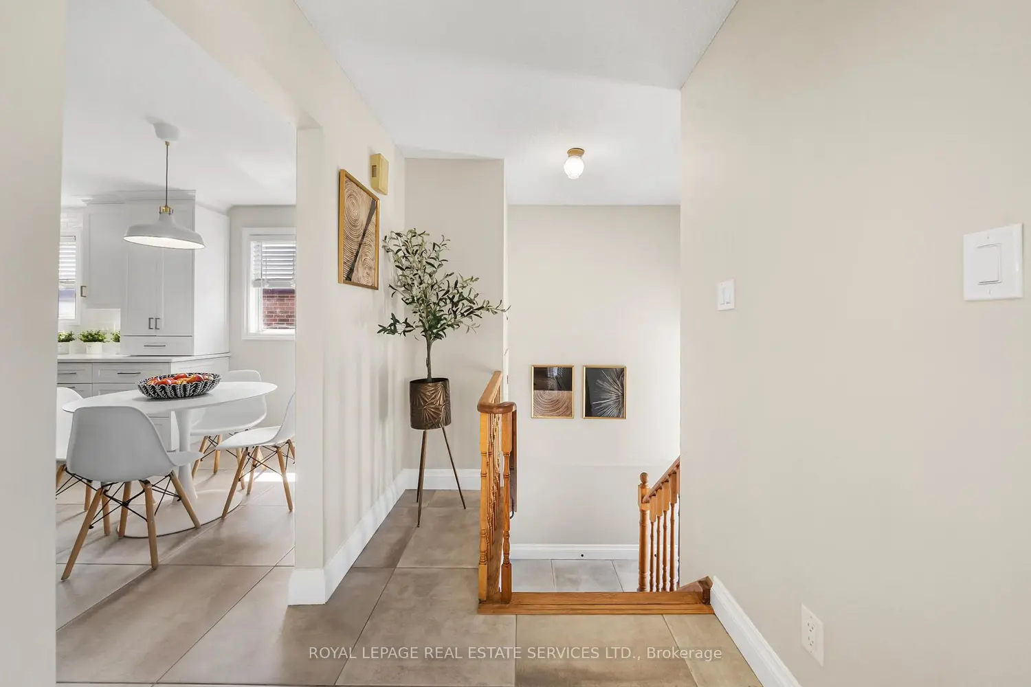 34 John Lindsay Court
