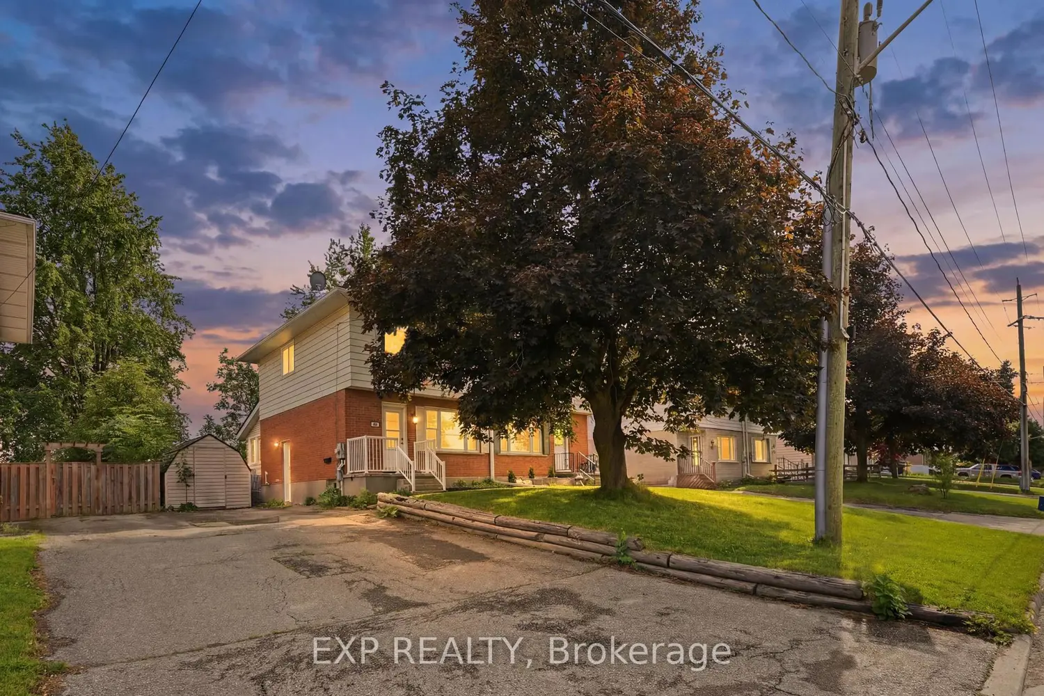 83 Oriole Parkway
