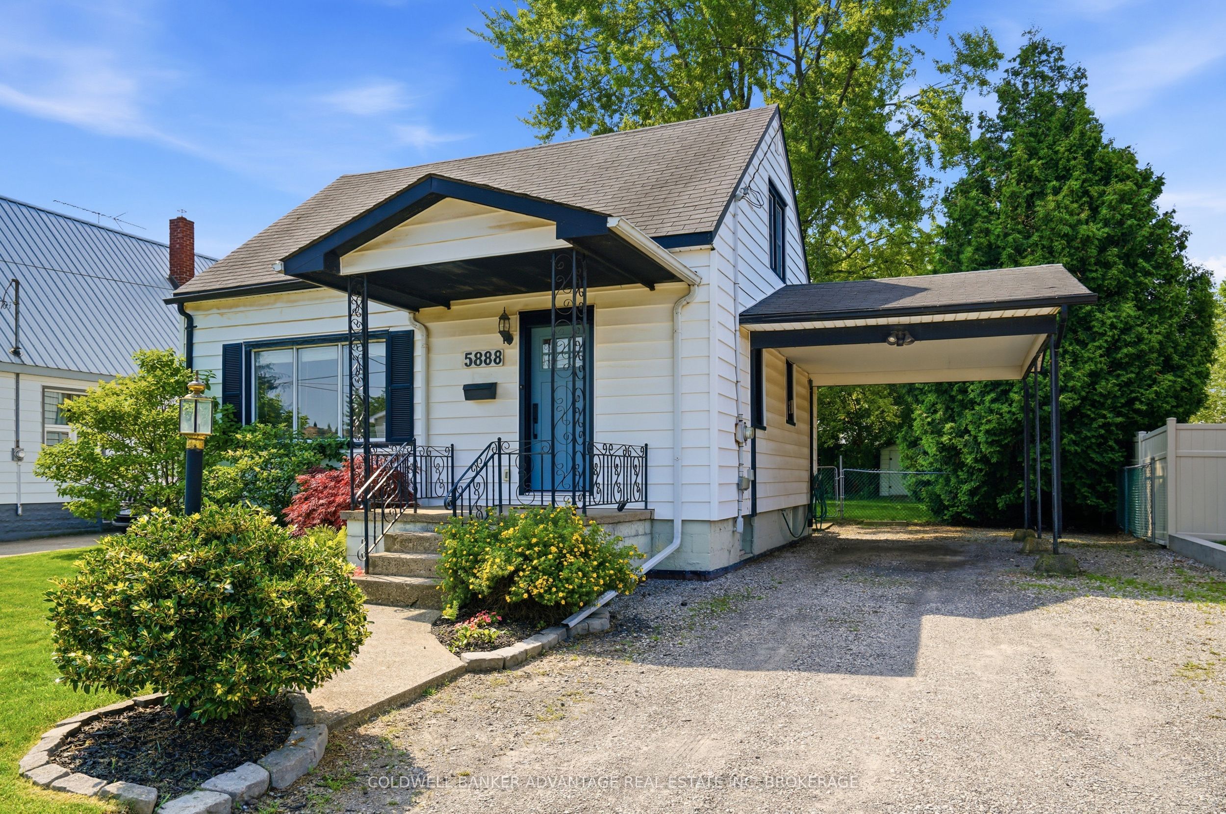 5888 Keith Street, Niagara Falls, ON, L2J 1J9