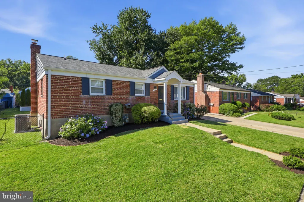 908 Gabel Street, Silver Spring, MD 20901 photo 4