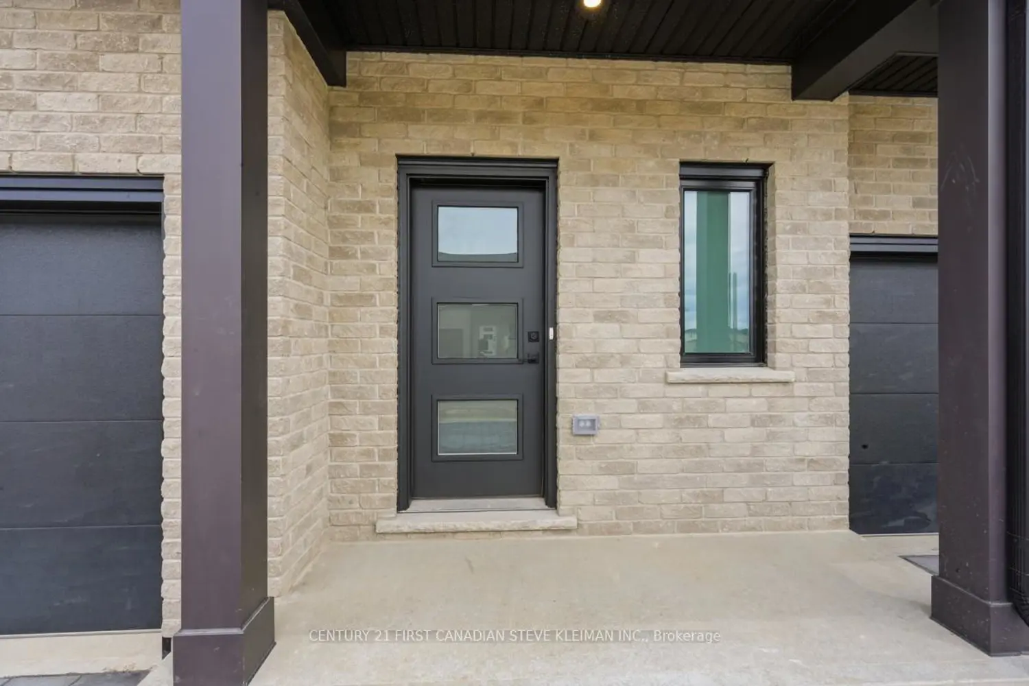 2840 Buroak Drive 105 photo 2