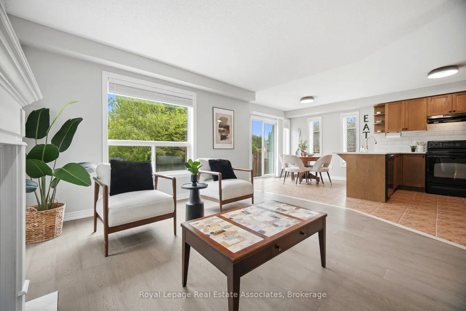 205 Acton Boulevard photo 3