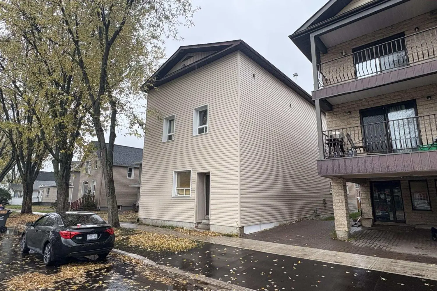 216 Leith