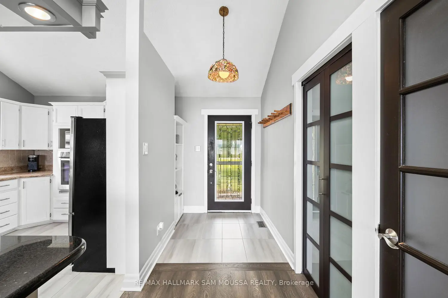 4350 Armitage Avenue photo 2