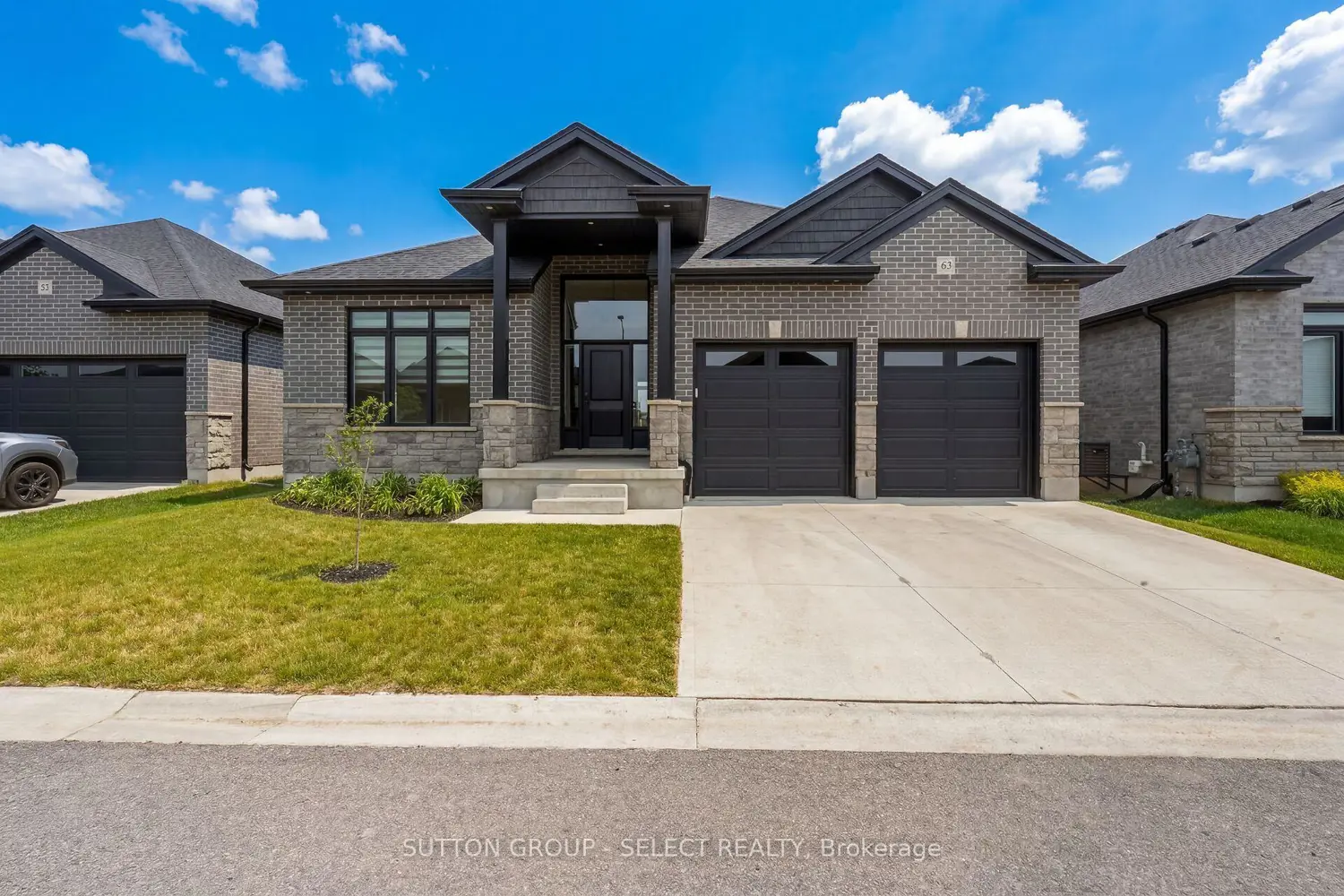 383 Daventry Way 45