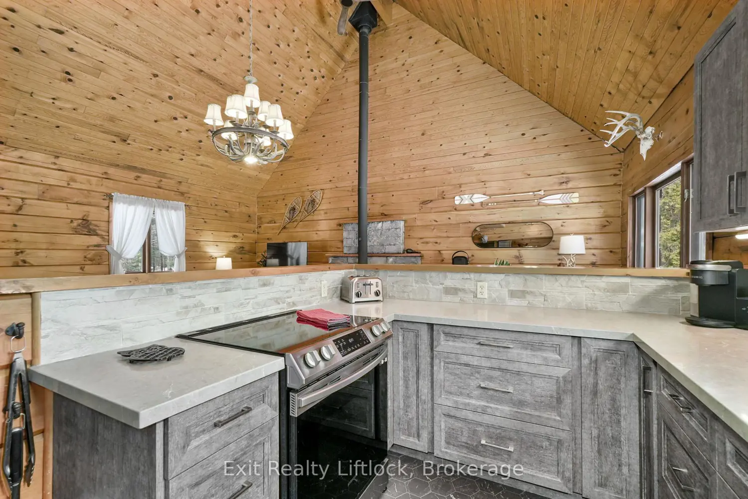 3428 County Rd 620 photo 3