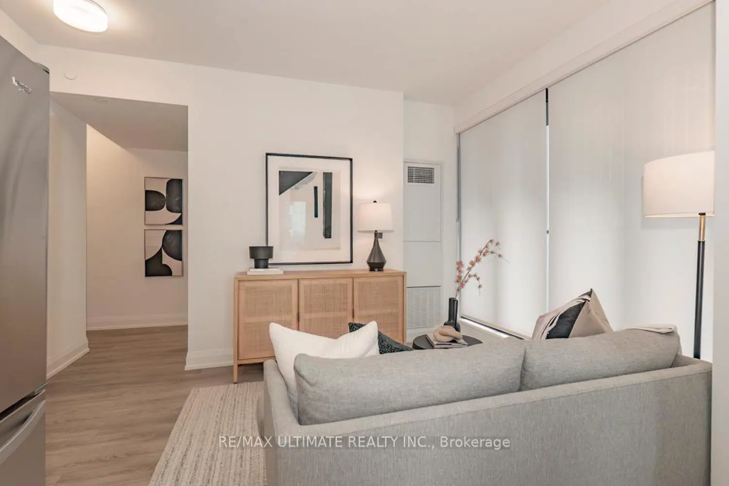 20 Soudan Avenue 1008 photo 4