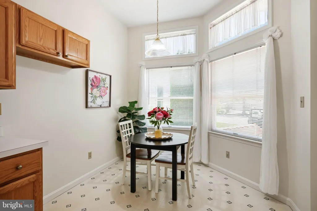 7013 Bridgepointe Drive, Chester, MD 21619 photo 5
