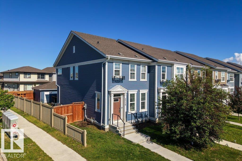 2116 Maple Road NW, Edmonton, AB, T6T2L6