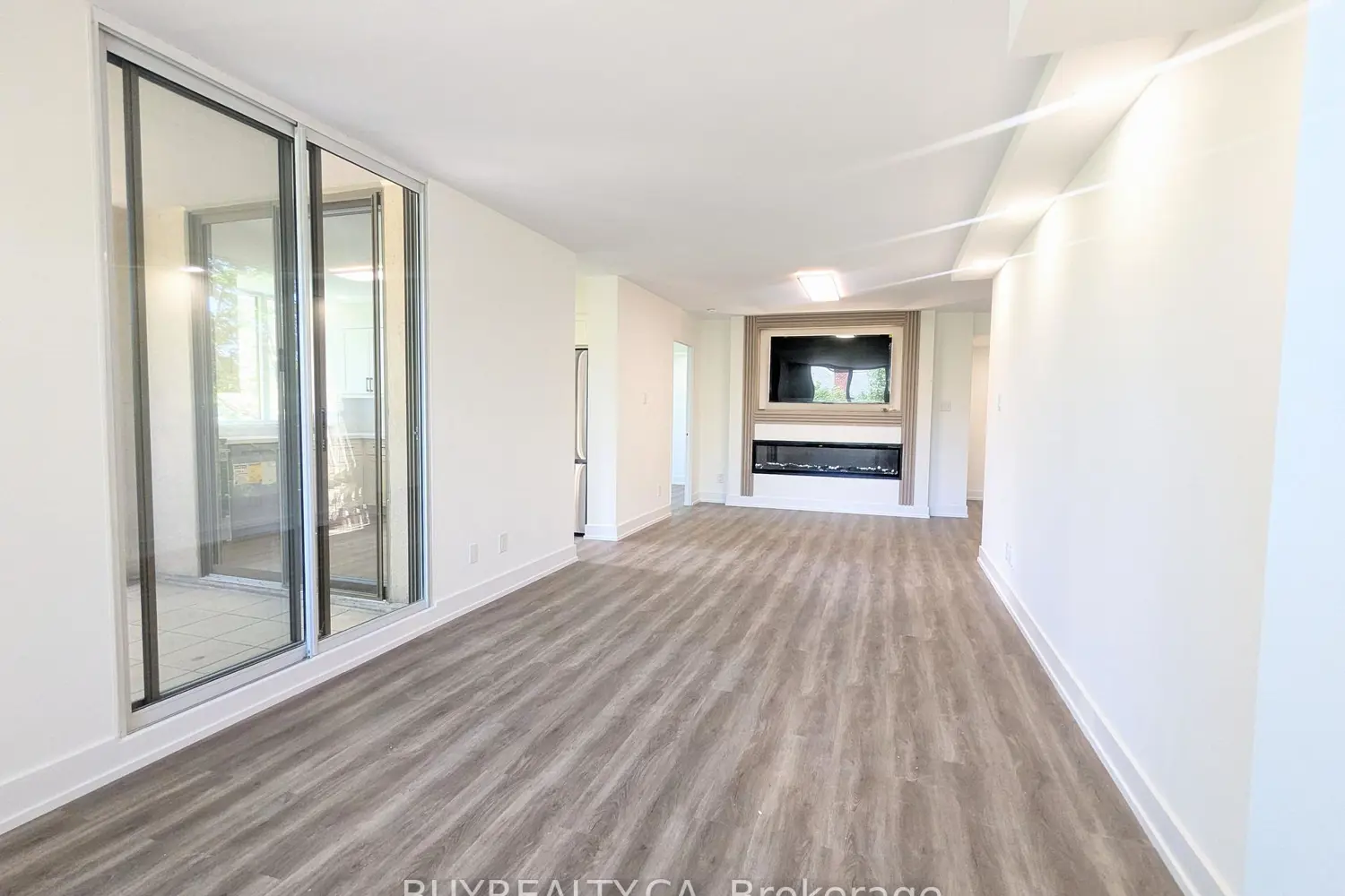 256 Doris Avenue 308 photo 5