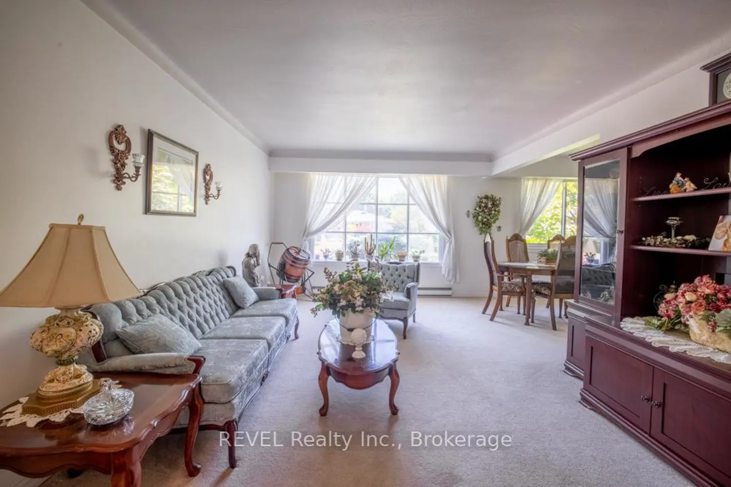42 St George Court photo 5