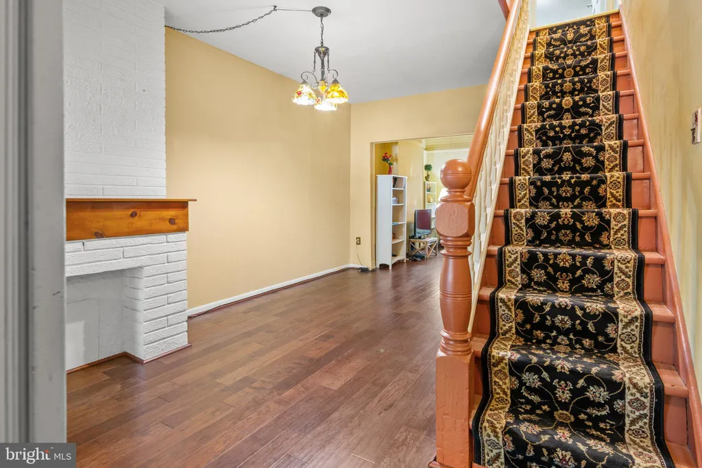 3 N Milton Avenue, Baltimore, MD 21224 photo 4
