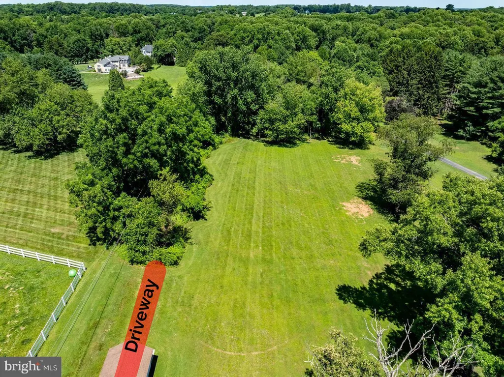 Blenheim Road, Phoenix, MD 21131