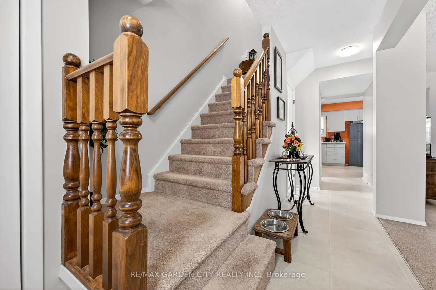 6479 Malibu Drive photo 5