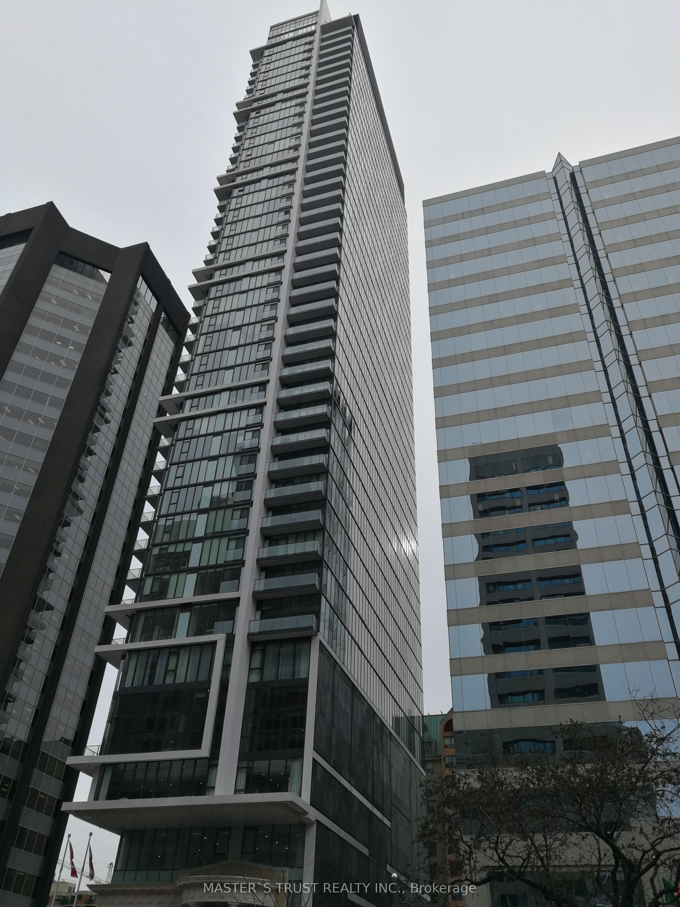 3108-426 University Avenue, Toronto, ON, M5G 1S9