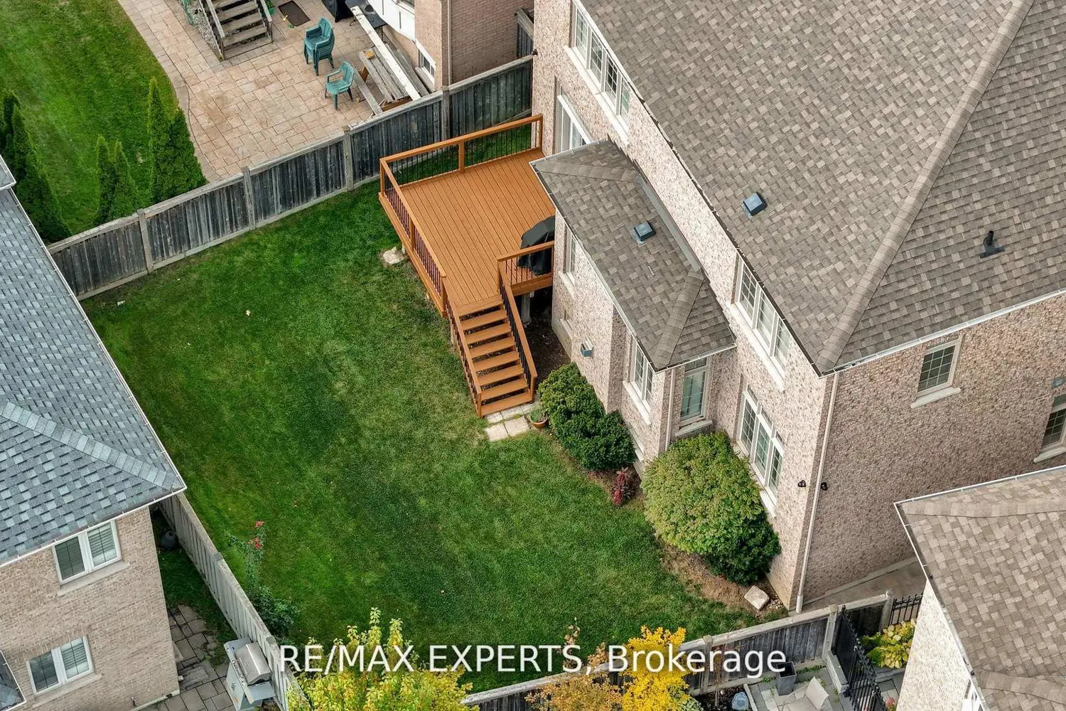 134 Orleans Circle photo 3