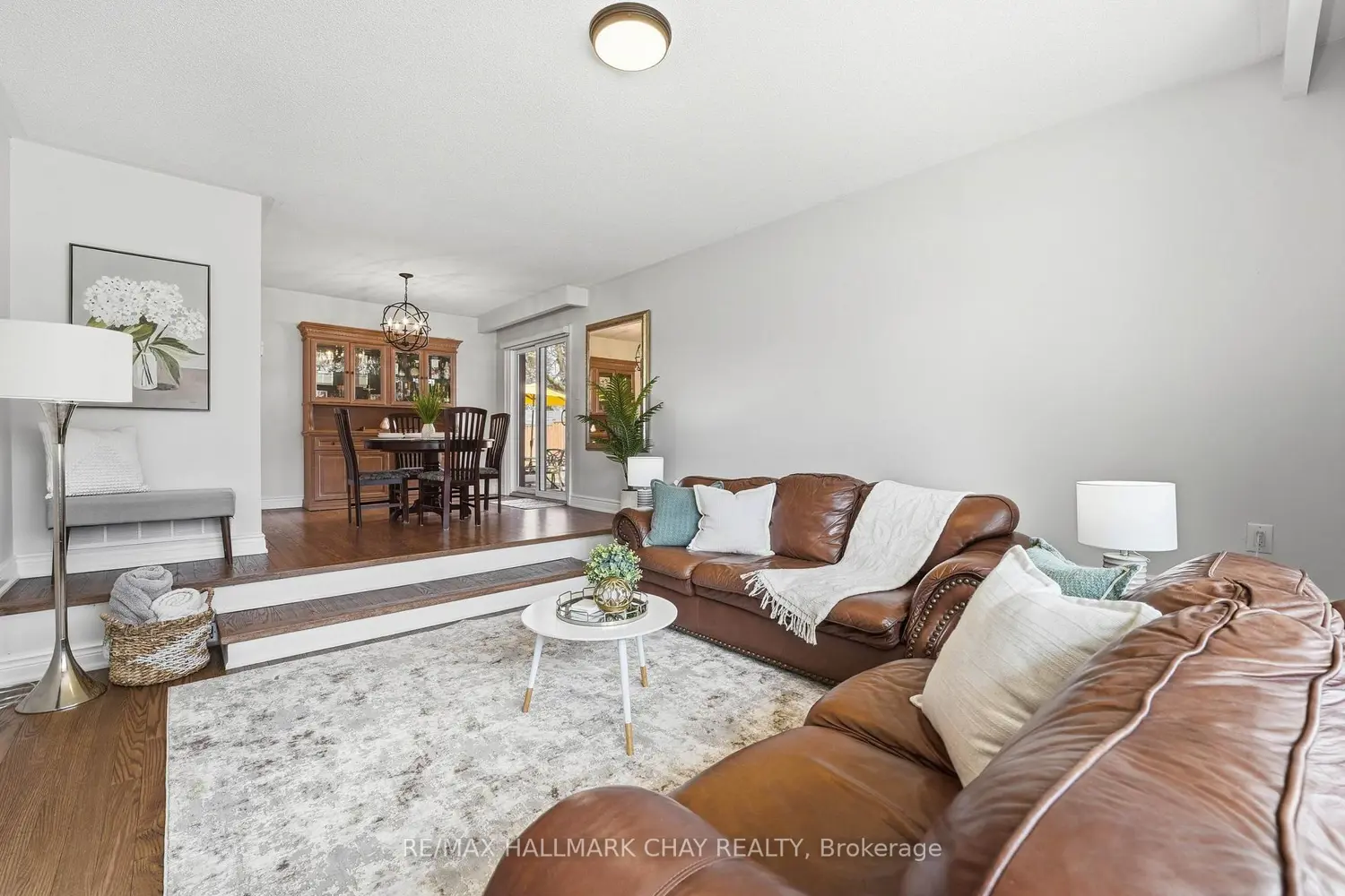 17 Hunter Court photo 5