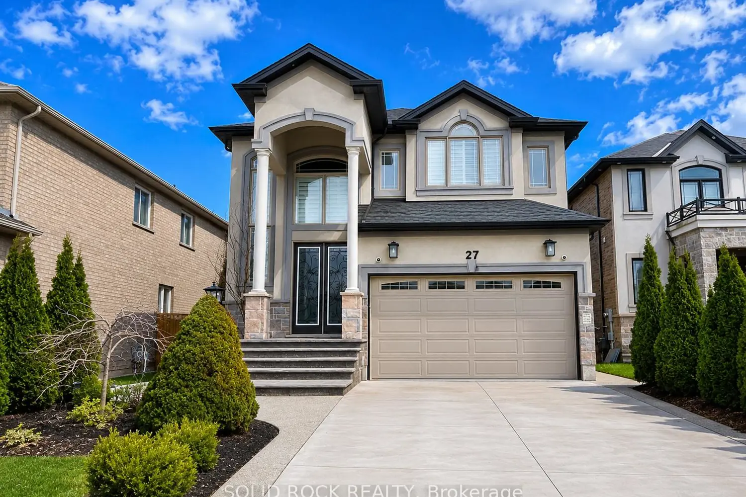 27 Riesling Court