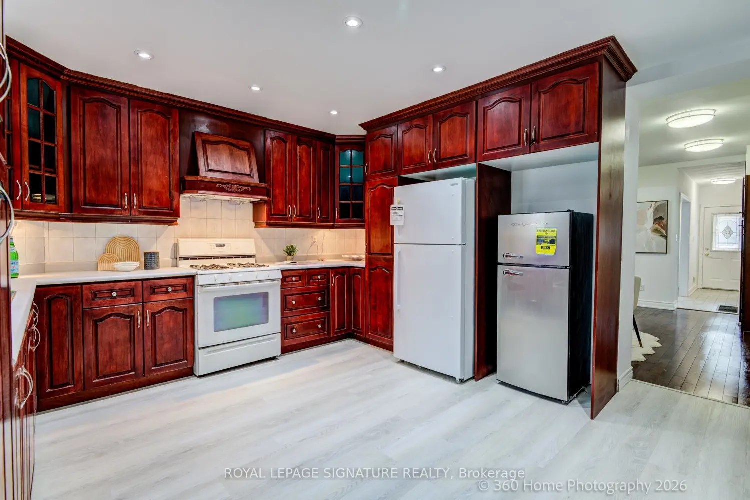 97 Donlands Avenue photo 5