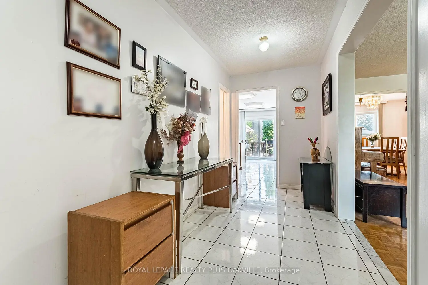 1520 Roseway Drive photo 3