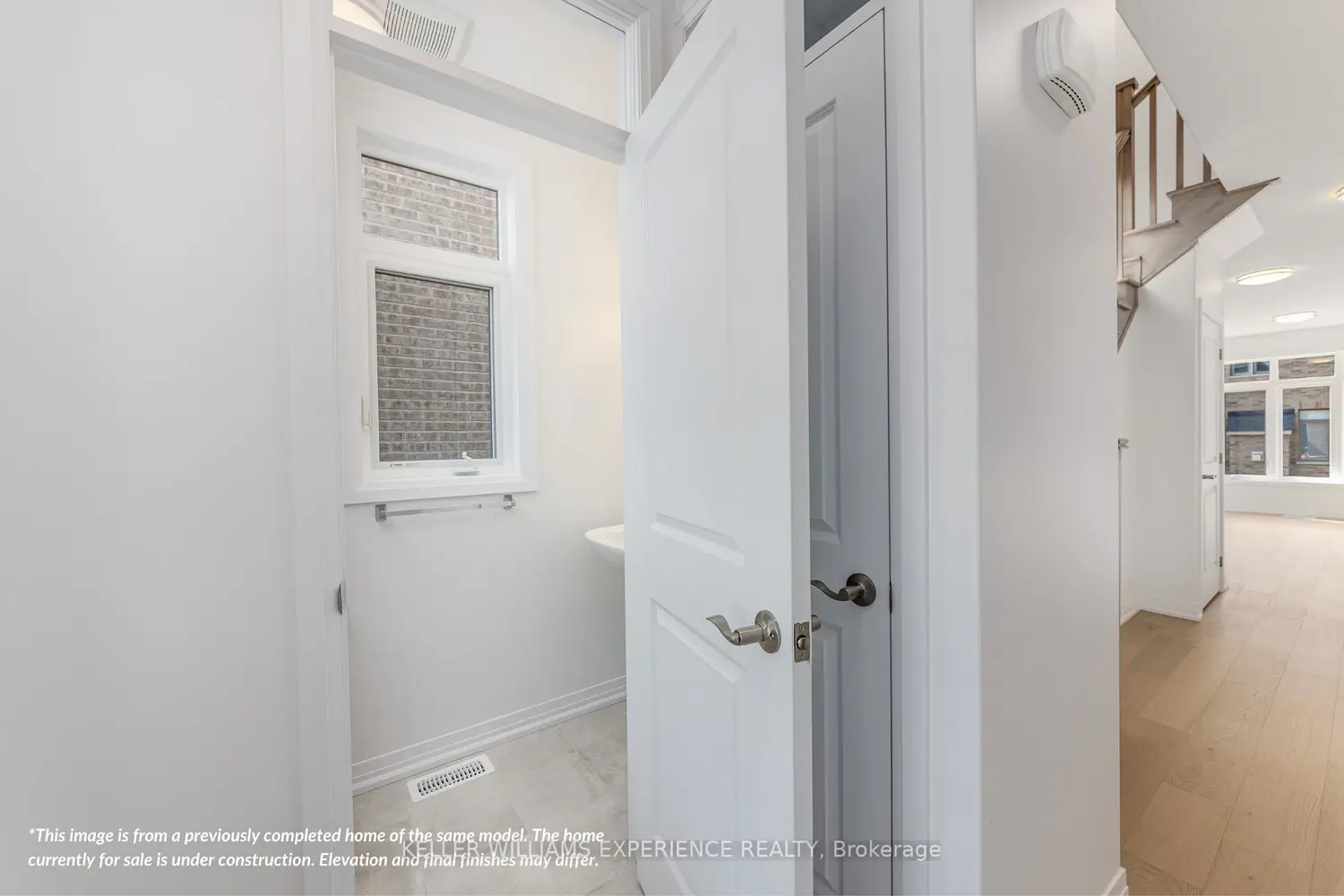 38 Sagewood Avenue photo 5